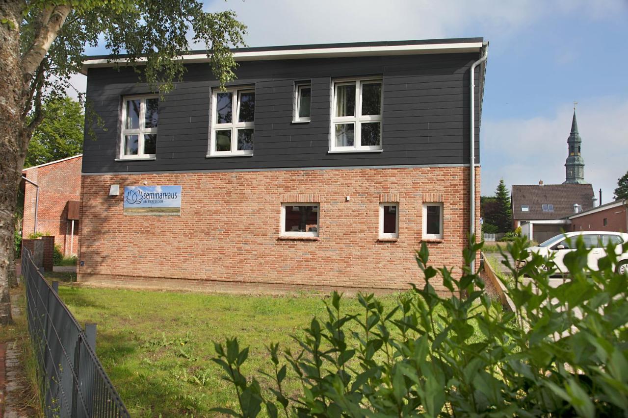 Sportpension "Seminarhaus An Der Eider" Tönning Dış mekan fotoğraf